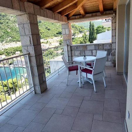 Adriatic - Apartment With Jacuzzi Sobra Kültér fotó